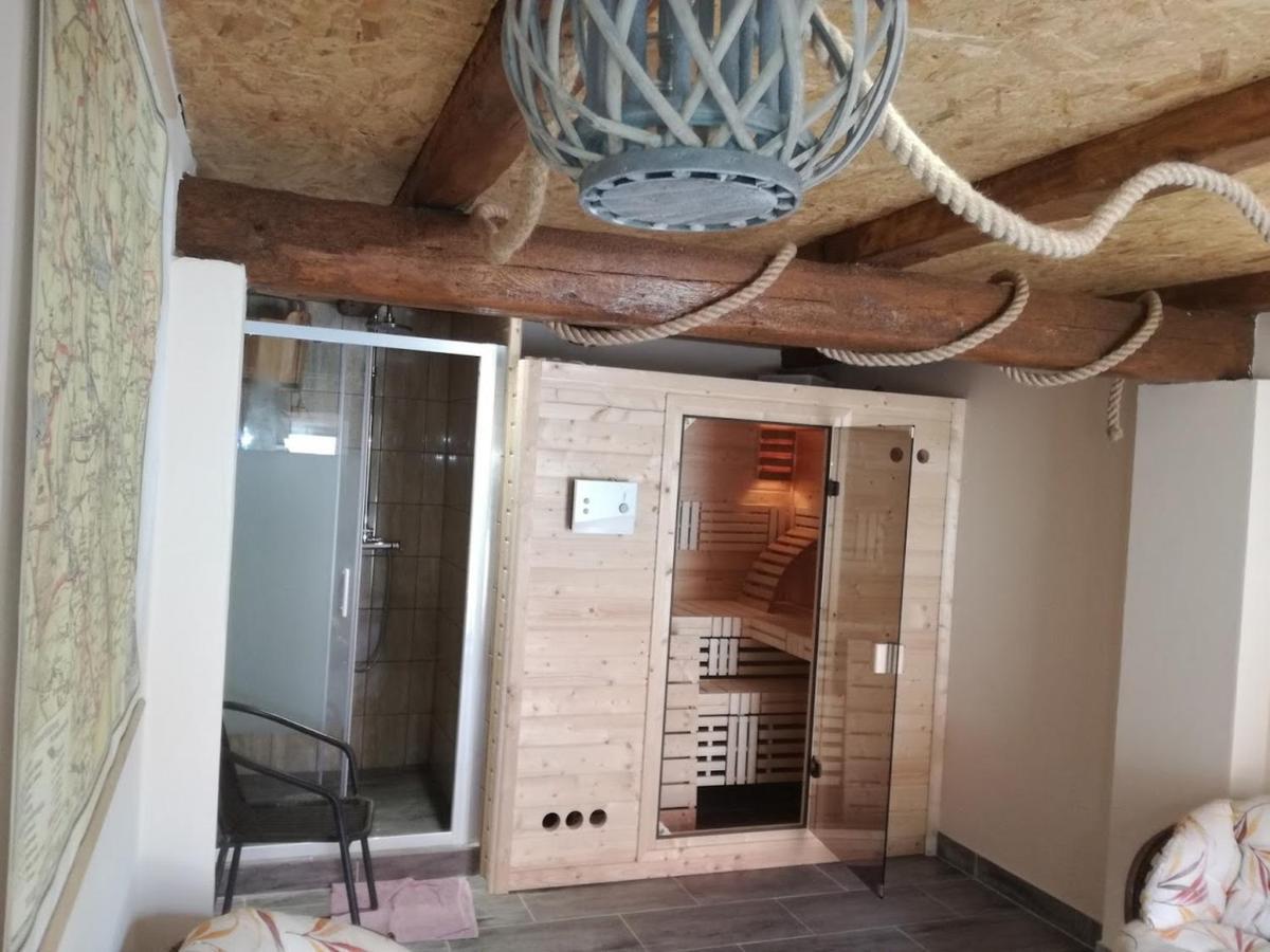 Gospodarstwo Agroturystyczne Z Basenem & Spa I Alpakami Ełk Dış mekan fotoğraf